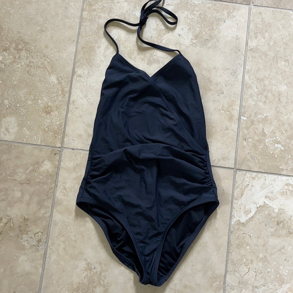 Excellent condition 1 piece swimming suit